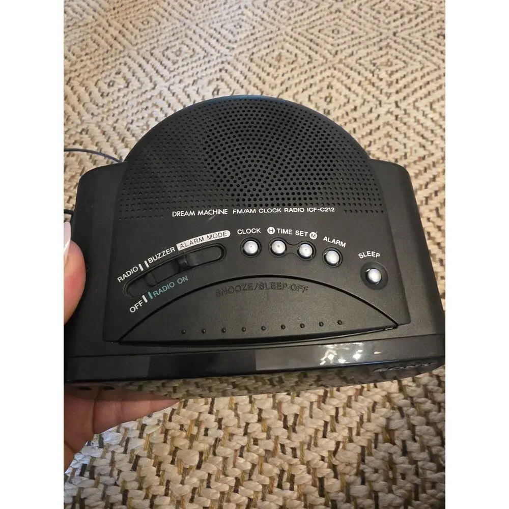Sony Dream Machine ICF-C218‎ AM FM Digital Alarm Clock Radio Black C1